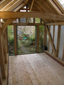 Well insulated and fitted with three Velux windows, this building creates a light and airy space work space.