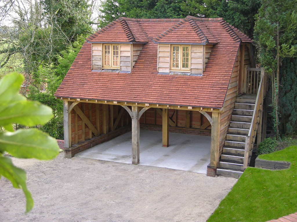 Staircases can be either external or internal. Our staircases comply to all current safety and building regulations.